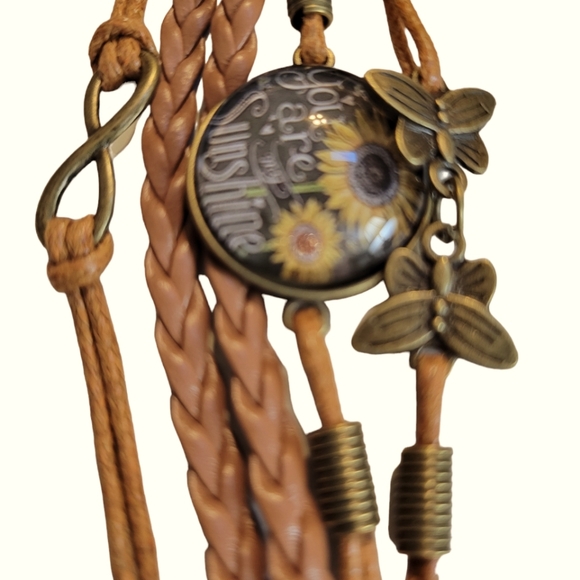 5 Strand Bracelet with charms - Picture 2 of 4